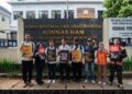 Misran dan tim takar di depan Komnas HAM